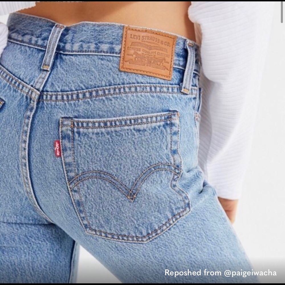 Levi’s wedgie jeans